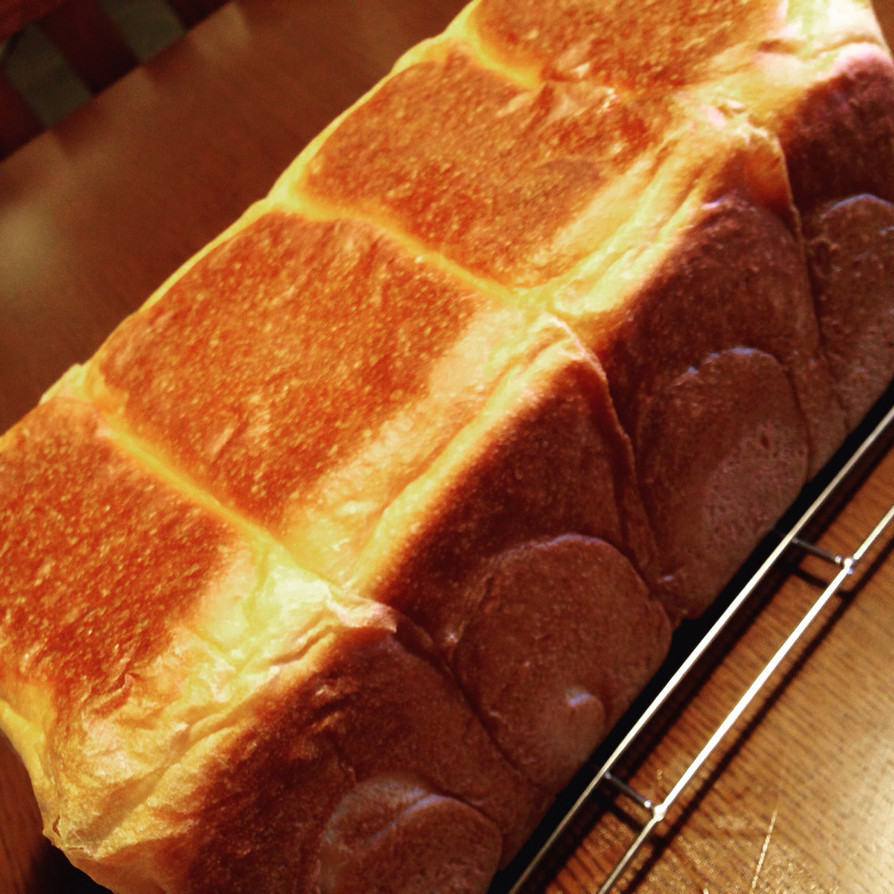 時短シンプル２斤食パン (半量で１斤も)の画像