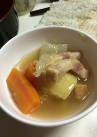 優しい味の簡単野菜スープ