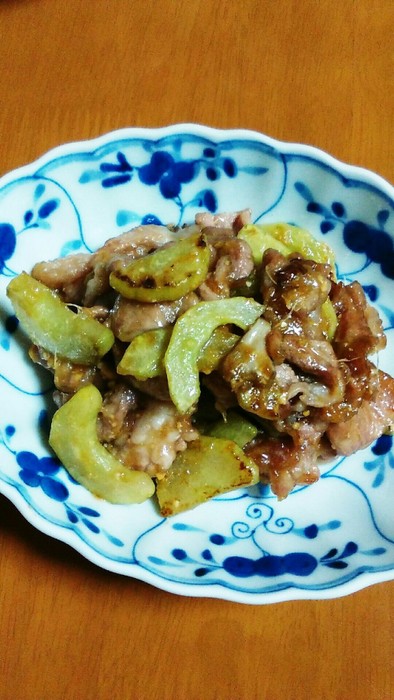 豚肉と白瓜の味噌炒め(減塩レシピ）の写真