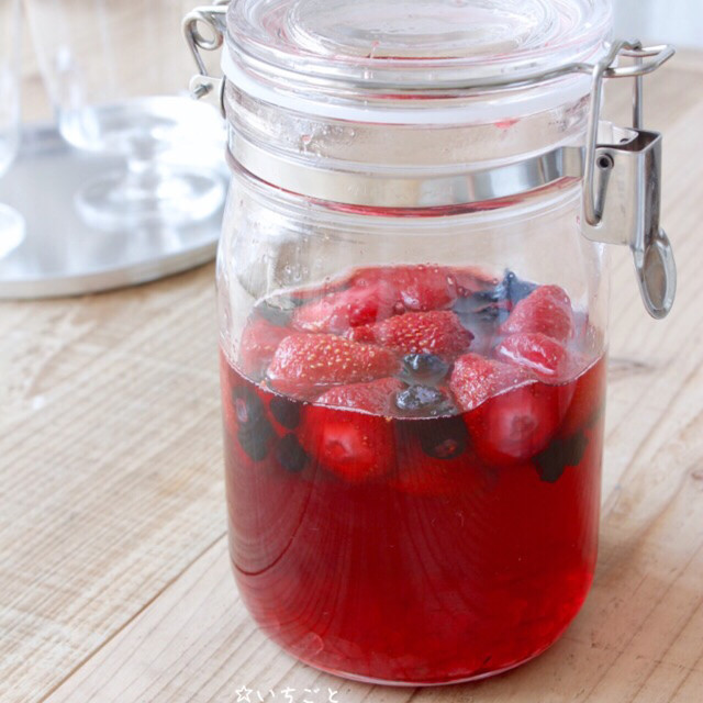 いちごとブルーベリーのシロップ レシピ 作り方 By 栄養士のれしぴ クックパッド 簡単おいしいみんなのレシピが355万品