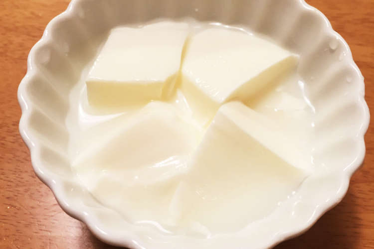 とろ り濃厚杏仁豆腐 レシピ 作り方 By チュッチュパ クックパッド 簡単おいしいみんなのレシピが361万品