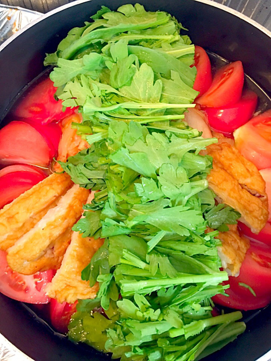簡単な美味しいトマト入りキムチ鍋の画像