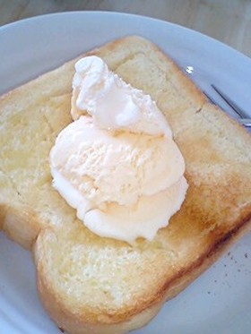 カフェ風ハニートースト