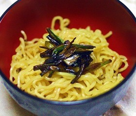 葱油拌麺風の葱油そば