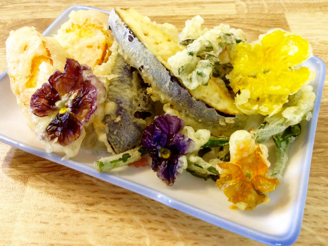 カワイイ お花の天ぷら レシピ 作り方 By Aliceのお料理 クックパッド 簡単おいしいみんなのレシピが371万品