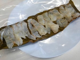 スズキのこぶ締め