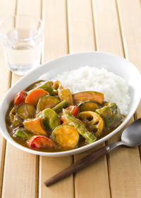 １日分の野菜を味わうベジタベルカレー