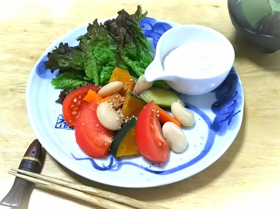 蒸し野菜サラダの画像