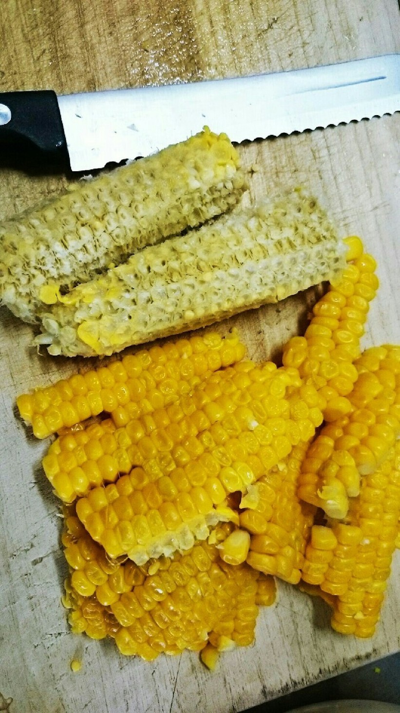 ★楽チン！とうもろこしの実の取り方 by かちゅとなちゅ 【クックパッド】 簡単おいしいみんなのレシピが341万品