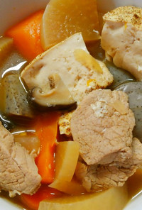 簡単！豚肉と根菜 蒟蒻と焼き豆腐の煮物！