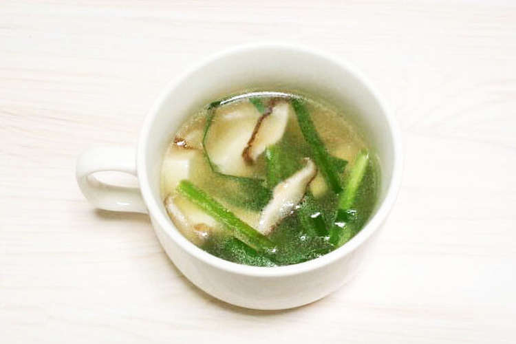 簡単スープ 椎茸と豆腐とニラの中華スープ レシピ 作り方 By ハートフルキッチン麗 クックパッド