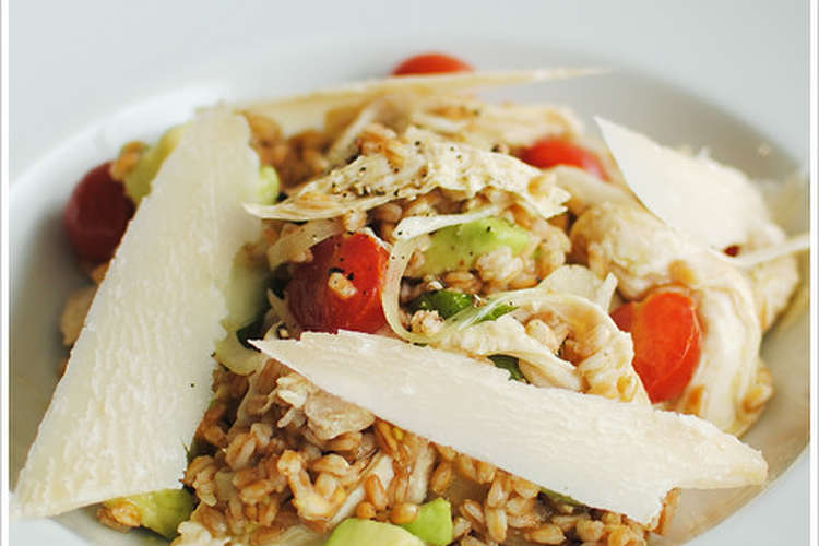 失敗しらずの鶏胸肉とスペルト小麦のサラダ レシピ 作り方 By 神戸いたりあ屋 クックパッド 簡単おいしいみんなのレシピが350万品