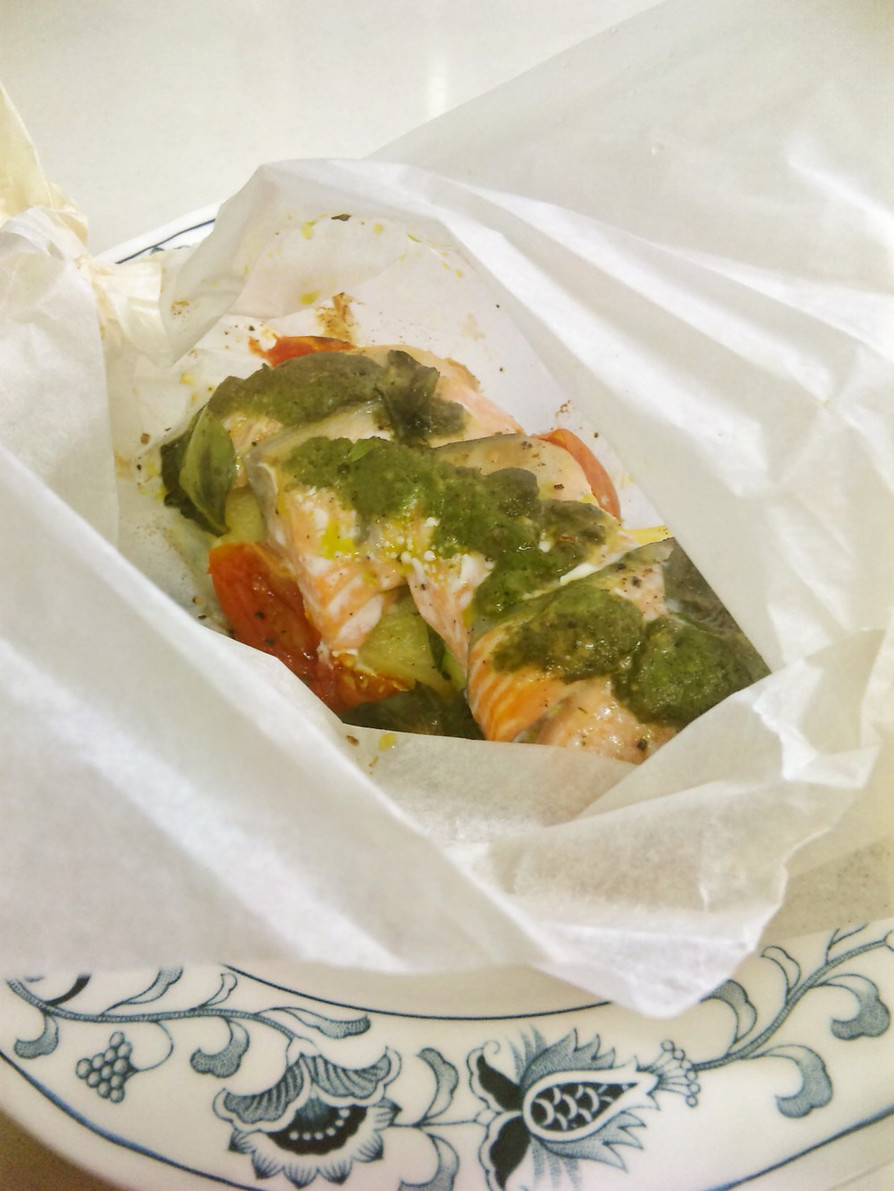 バジル香る～✿鮭と旬の野菜のカルトッチョの画像