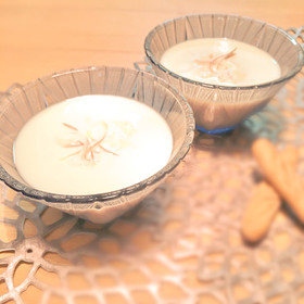 もち麦と豆乳のもちとろヴィシソワーズ