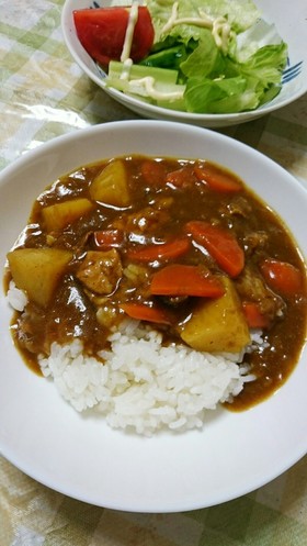 特別な材料なし!市販ルーでおいしいカレー