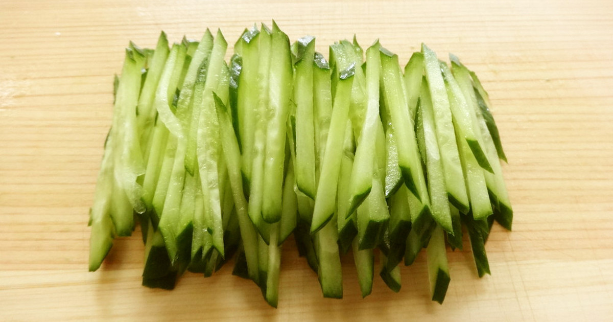 基本の切り方 せん切り きゅうり レシピ 作り方 By 春日部市保健センター クックパッド 簡単おいしいみんなのレシピが359万品