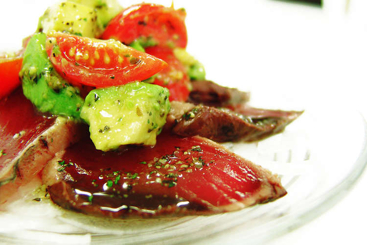 かつおたたきの夏サラダ レシピ 作り方 By マルタクがたたき クックパッド 簡単おいしいみんなのレシピが361万品