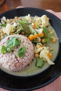 タイの野菜グリーンカレー