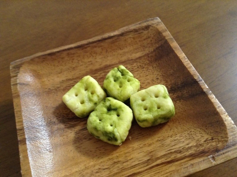 緑茶とバニラのマーブルキューブクッキーの画像