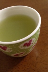 緑茶と昆布茶のホットドリンク