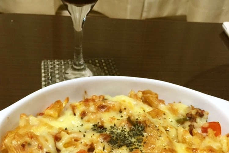 ペンネのミートソースグラタン風 超簡単 レシピ 作り方 By いっちゃんレシピ クックパッド