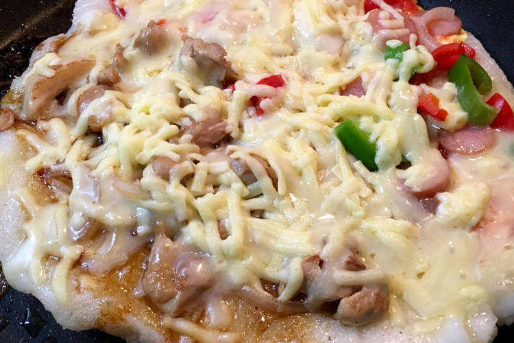 フライパンで こんがり餅ピザ レシピ 作り方 By ふく局長 クックパッド 簡単おいしいみんなのレシピが359万品