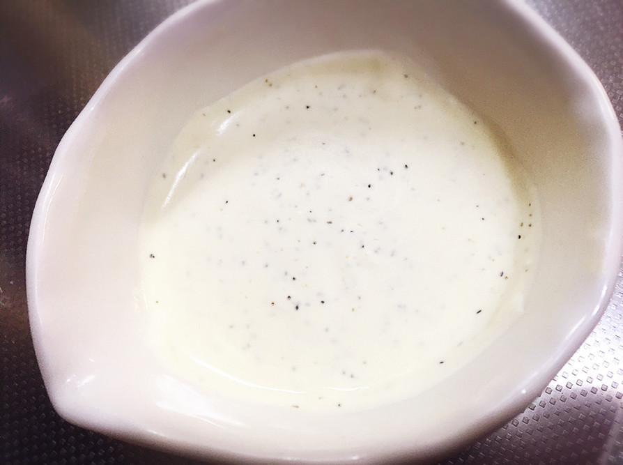 キリのクリームチーズで濃厚ドレッシング！の画像