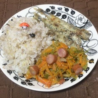 ししゃもと野菜炒めのワンプレートの写真