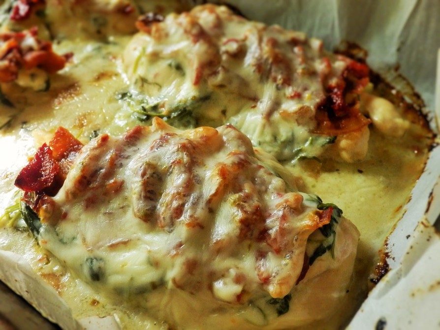 サンドライトマトとブロッコリーのスパイシーパスタのレシピ