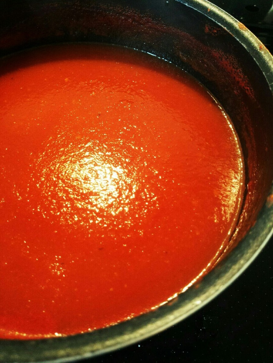 完熟トマトでたっぷり手作りケチャップの画像