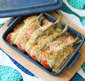 グリラーで トマトとイワシのパン粉焼き