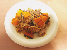 かぼちゃと豚肉の節約野菜炒め