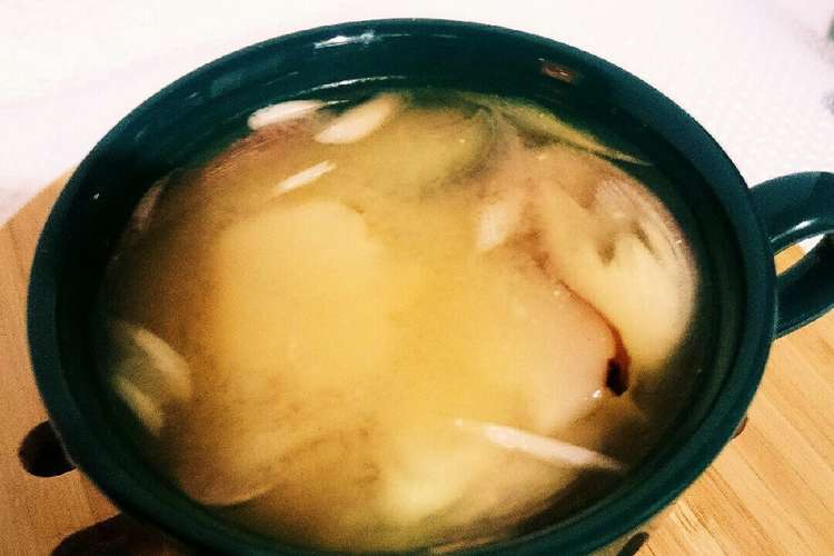 簡単旨味たっぷり茄子と干し椎茸のお味噌汁 レシピ 作り方 By Saoricoco クックパッド 簡単おいしいみんなのレシピが366万品