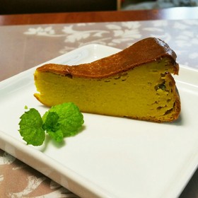 ミキサーで超簡単!しっとりかぼちゃケーキ
