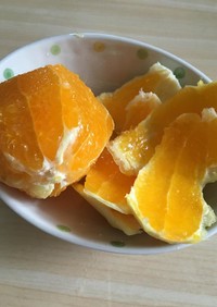 食べやすいオレンジ（柑橘類）の切り方