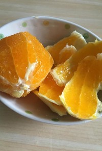 食べやすいオレンジ（柑橘類）の切り方