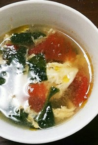 卵とトマトの夏野菜スープ