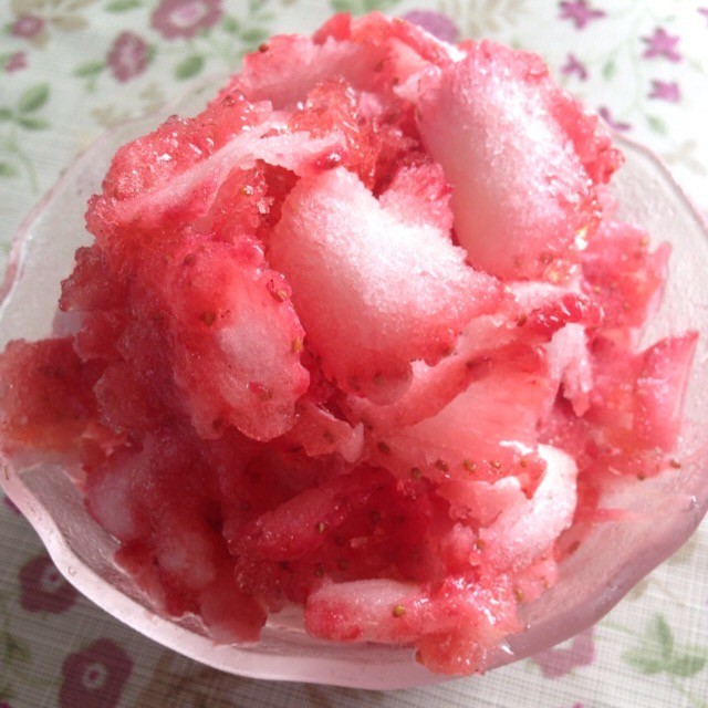 冷凍いちごのカキ氷♡の画像