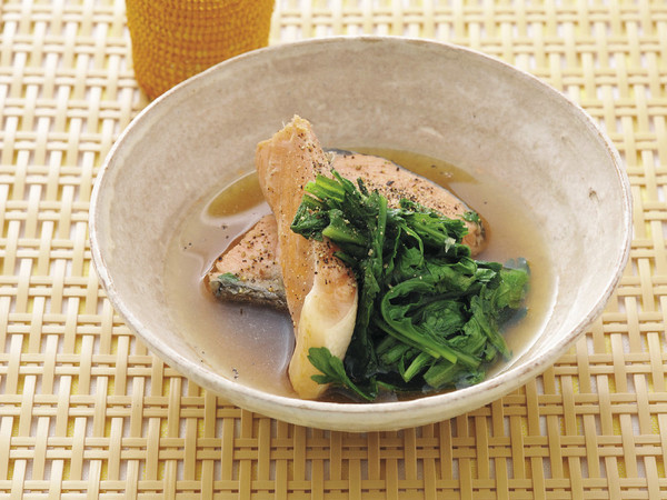 塩鮭と春菊煮