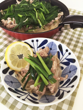 さっぱり夏向き!塩味ニラ豚の炒め蒸し