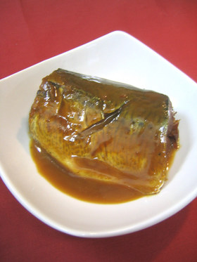 圧力鍋で☆骨まで食べられる!鯖の味噌煮