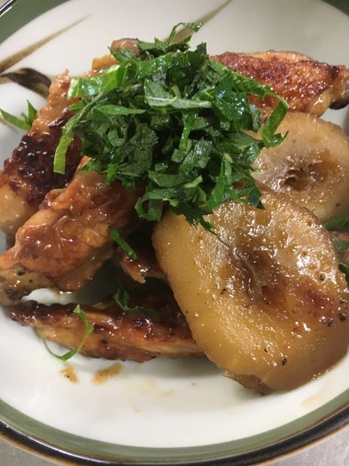 太牛蒡と鶏手羽中の甘辛煮の写真
