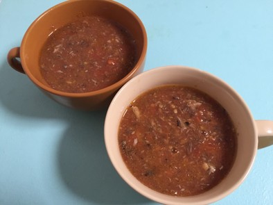 レンジでトマトとアンチョビのスープの写真