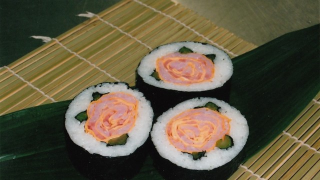 バラの花 のり巻き レシピ 作り方 By 消費者庁 クックパッド 簡単おいしいみんなのレシピが370万品