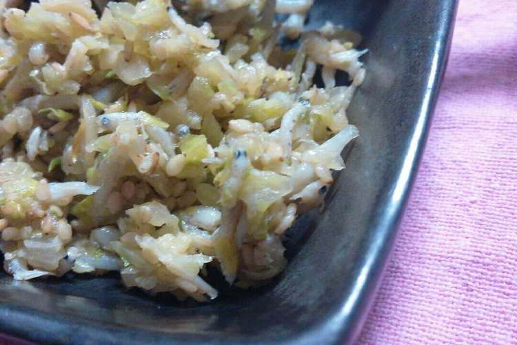 ご飯や冷奴にも セロリとしらすの常備菜 レシピ 作り方 By かよつこ クックパッド