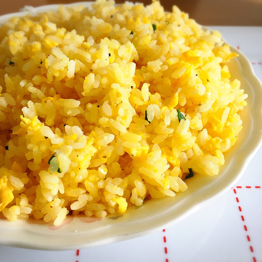 早くて簡単なチャーハンのレシピ