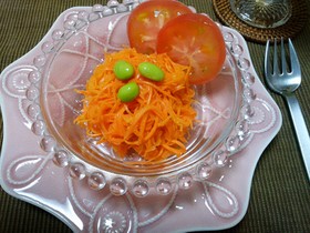 デパ地下の味♡人参サラダ♡キャロットラペ