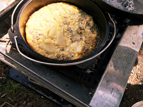 子供ウケ!キャンプでスパニッシュオムレツ