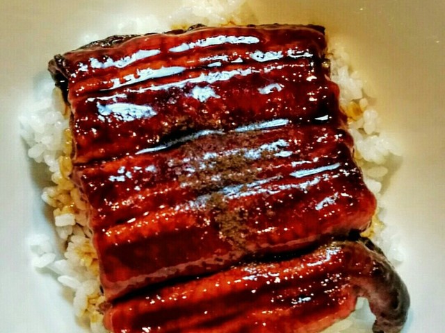市販の鰻でふっくら鰻丼 レシピ 作り方 By Kunkun1978 クックパッド 簡単おいしいみんなのレシピが354万品