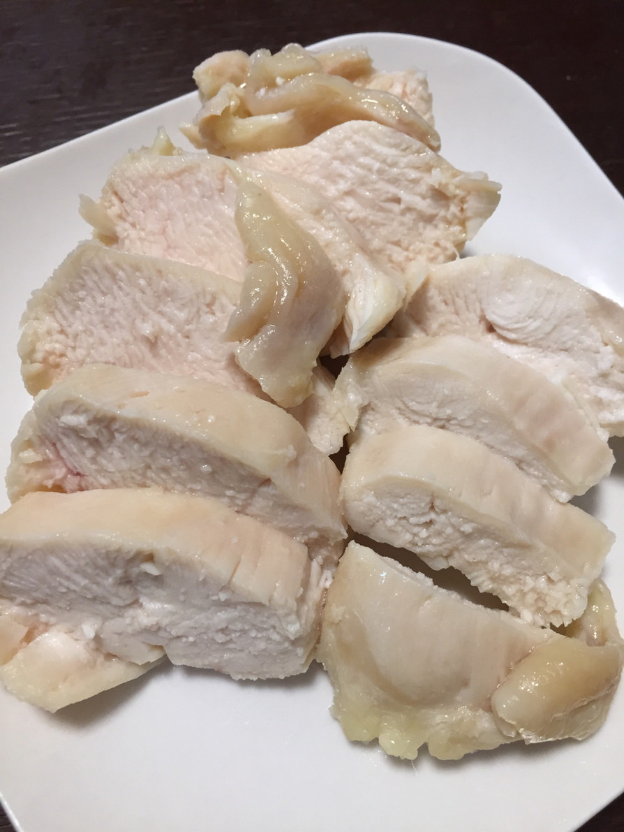 ♬簡単！鶏胸肉で丸ごと塩鶏♬の画像